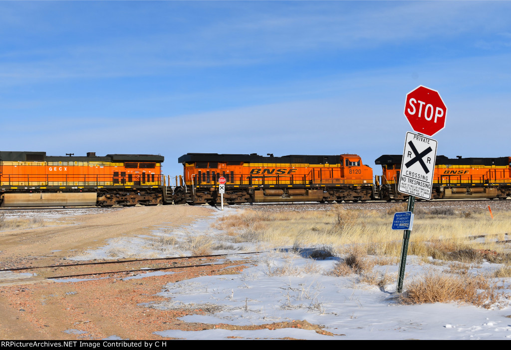 BNSF 8120